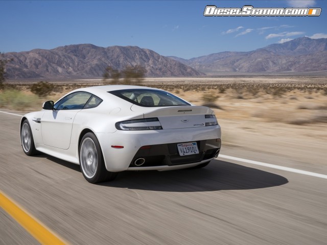 Aston Martin V12 Vantage S 2014 Picture #215 Aston Martin V12 Vantage S 2014 Picture #215